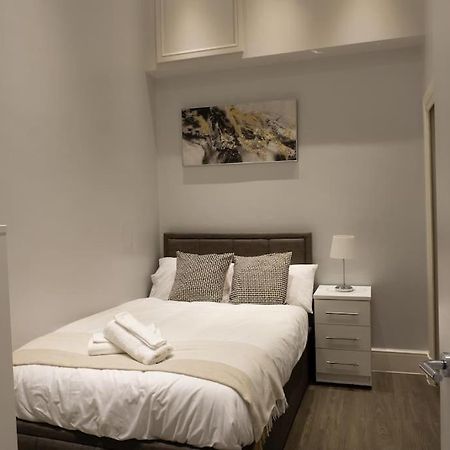 Spacious Apartment In City Centre - Free Parking Nottingham Buitenkant foto